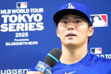 「マジで仲良いな」山本由伸カメラマンが激写した大谷翔平“私服の真顔ピース”が話題！「またなんとも言えない表情」「謎が解けてスッキリ」