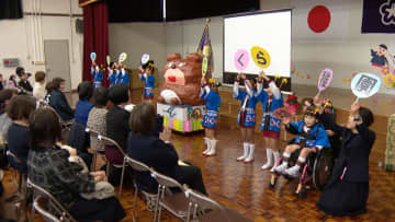 明治時代の机も･･･少子化で１３５年の歴史に幕　４つの市立幼稚園が全て閉園へ　お別れ会で惜しむ声　　北九州市