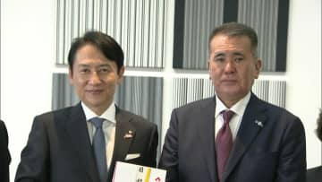 井筒屋新社長が武内市長に就任挨拶