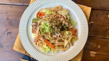 焼うどんレシピ！プロの味つけと失敗なしのモチッと食感のコツ