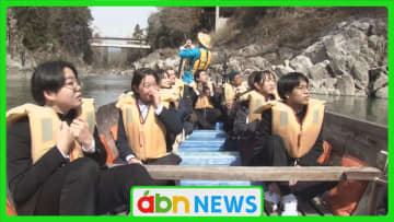 天龍ライン下り運航開始　地元中学生が卒業記念で初乗船【長野・泰阜村】